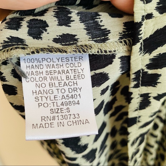 Umgee Green & Black‎ Printed Partial Button Down Shirt Dress Size Small - Picture 6 of 6